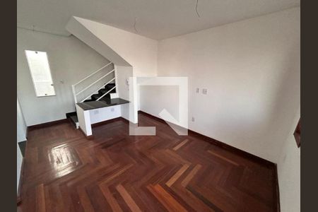 Casa à venda com 2 quartos, 156m² em Salgado Filho, Belo Horizonte