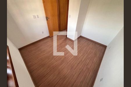 Casa à venda com 2 quartos, 126m² em Salgado Filho, Belo Horizonte