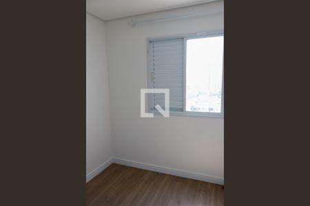 Quarto 1 de apartamento à venda com 2 quartos, 57m² em Umuarama, Osasco