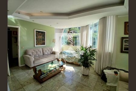 Sala de apartamento à venda com 3 quartos, 130m² em Cruzeiro, Belo Horizonte