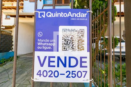 Plaquinha de casa à venda com 3 quartos, 139m² em Aberta dos Morros, Porto Alegre