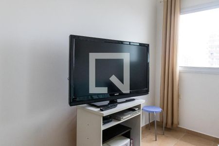 Sala/Cozinha de apartamento para alugar com 1 quarto, 40m² em Vila Tupi, Praia Grande
