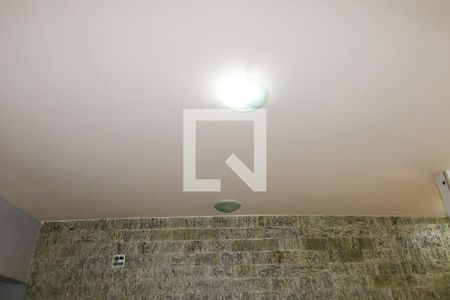 Sala de casa de condomínio para alugar com 2 quartos, 60m² em Quintino Bocaiúva, Rio de Janeiro