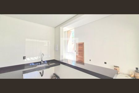 Sala/Cozinha de casa à venda com 3 quartos, 232m² em Lundcéia, Lagoa Santa