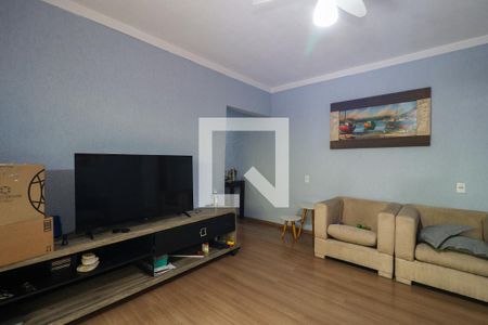 Sala de casa para alugar com 3 quartos, 65m² em Jardim Nadir, São Paulo