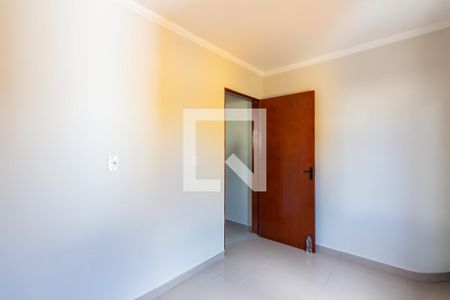 Quarto 1 de casa à venda com 4 quartos, 184m² em Umuarama, Osasco