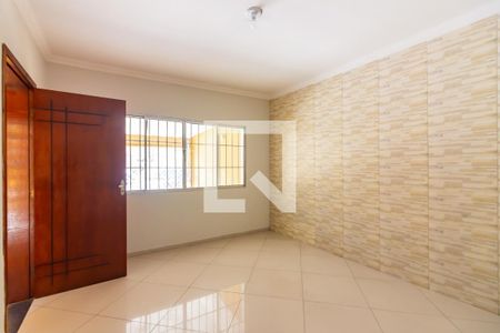 Sala  de casa à venda com 4 quartos, 184m² em Umuarama, Osasco