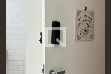 Entrada de apartamento à venda com 2 quartos, 60m² em Jacarepaguá, Rio de Janeiro