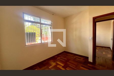 Quarto 2 de apartamento para alugar com 3 quartos, 90m² em Itapoã, Belo Horizonte