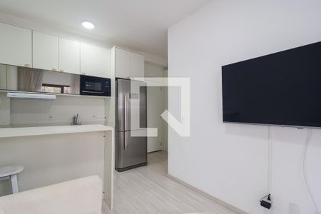 Sala de apartamento para alugar com 2 quartos, 39m² em Cidade Jardim, São Paulo