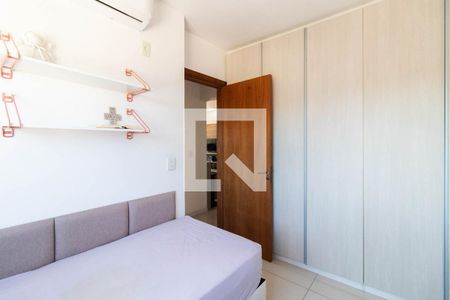 Quarto 1 de apartamento para alugar com 2 quartos, 65m² em Cidade Baixa, Porto Alegre