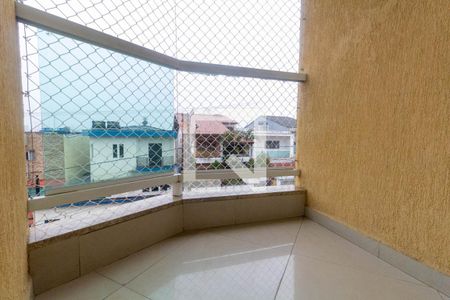 Varanda de casa à venda com 3 quartos, 108m² em Vila Carrão, São Paulo