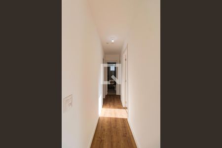 Corredor de apartamento à venda com 3 quartos, 84m² em Vila Andrade, São Paulo
