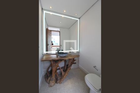 Lavabo de apartamento à venda com 4 quartos, 352m² em Itaim Bibi, São Paulo