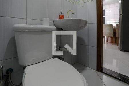 Lavabo de casa para alugar com 2 quartos, 150m² em Jardim Rubi, Mogi das Cruzes