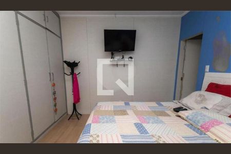 Casa à venda com 4 quartos, 223m² em Vila Romana, São Paulo