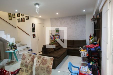 Sala de apartamento para alugar com 3 quartos, 109m² em Taquara, Rio de Janeiro