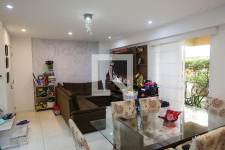 Sala de apartamento para alugar com 3 quartos, 109m² em Taquara, Rio de Janeiro