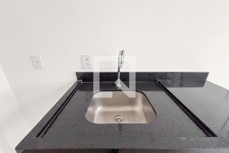 Sala/Cozinha de apartamento para alugar com 1 quarto, 24m² em Cerqueira César, São Paulo