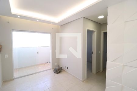 Sala de apartamento para alugar com 2 quartos, 51m² em Shopping Park, Uberlândia
