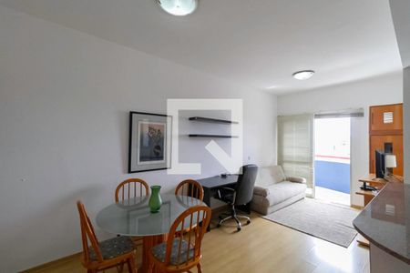 Sala/Cozinha de apartamento à venda com 1 quarto, 48m² em Funcionários, Belo Horizonte