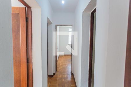 Corredor de apartamento à venda com 3 quartos, 110m² em Santo Antônio, Belo Horizonte