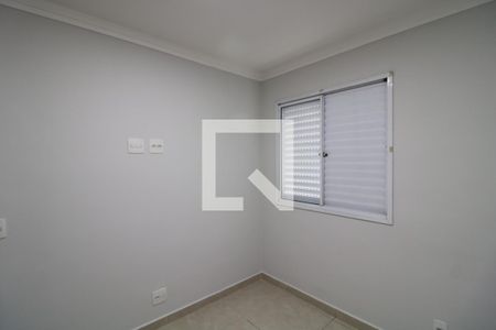 Quarto de apartamento à venda com 3 quartos, 68m² em Vila Ivone, São Paulo
