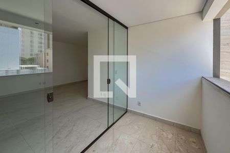 Sala de apartamento à venda com 3 quartos, 92m² em Sagrada Família, Belo Horizonte