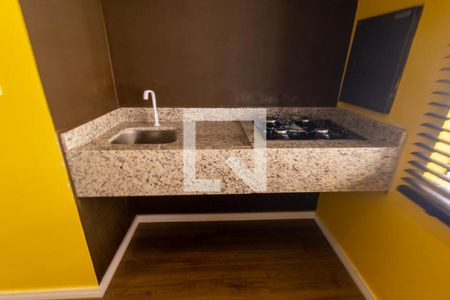Sala/Cozinha de apartamento para alugar com 1 quarto, 62m² em Bacacheri, Curitiba