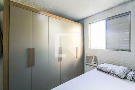 Quarto 2 de apartamento para alugar com 2 quartos, 46m² em Mato Grande, Canoas
