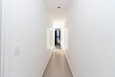 Corredor dos Quartos de casa para alugar com 3 quartos, 359m² em Vila Isolina Mazzei, São Paulo