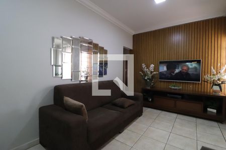 Sala de casa para alugar com 3 quartos, 600m² em Cidade Jardim, Uberlândia