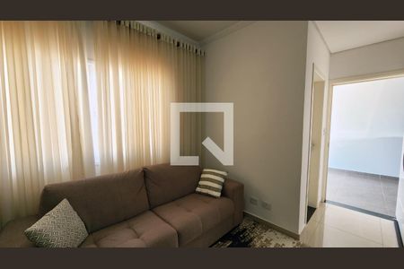 Sala de casa de condomínio à venda com 3 quartos, 155m² em Jardim Carolina, Jundiaí