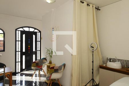 Sala 1 de casa à venda com 3 quartos, 110m² em Vila Jacuí, São Paulo