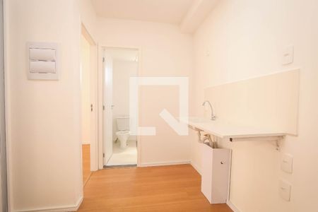 Sala de apartamento para alugar com 2 quartos, 33m² em Jardim Monte Kemel, São Paulo