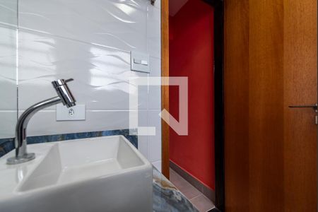 Banheiro de apartamento para alugar com 1 quarto, 33m² em Ponta da Praia, Santos