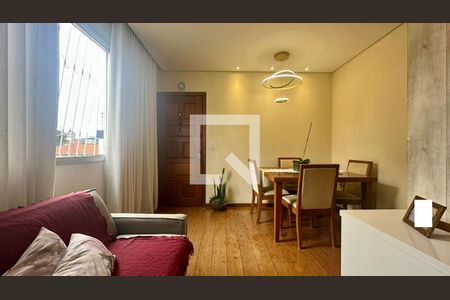 Sala de apartamento à venda com 2 quartos, 72m² em Floresta, Belo Horizonte