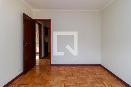 Quarto 1 de casa para alugar com 2 quartos, 137m² em Jardim Monte Azul, São Paulo