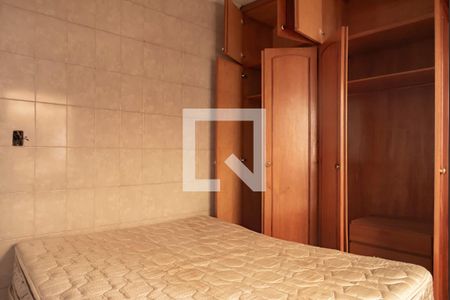 Quarto 1 de casa para alugar com 3 quartos, 150m² em Vila Clementino, São Paulo