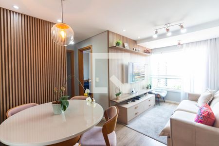 Sala de apartamento à venda com 2 quartos, 52m² em Quitaúna, Osasco