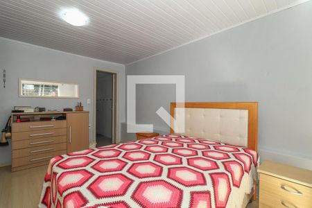 Quarto Suíte de casa à venda com 4 quartos, 169m² em Chácara das Pedras, Porto Alegre