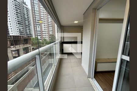 Varanda de apartamento para alugar com 2 quartos, 67m² em Empresarial 18 do Forte, Barueri