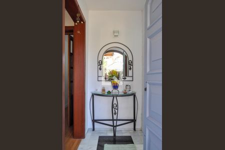 Sala - entrada de casa à venda com 2 quartos, 323m² em Tristeza, Porto Alegre