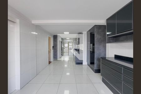 Casa para alugar com 5 quartos, 400m² em Nova Petrópolis, São Bernardo do Campo