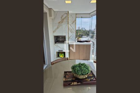 Varanda de apartamento à venda com 4 quartos, 146m² em Vila Pereira Barreto, São Paulo