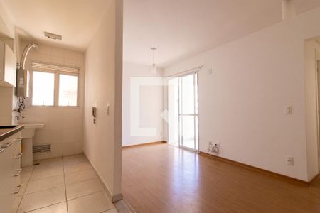 Sala de apartamento para alugar com 1 quarto, 40m² em Vila Itapura, Campinas