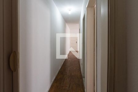 Corredor de apartamento à venda com 2 quartos, 74m² em Água Branca, São Paulo
