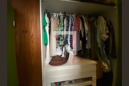 Closet do Quarto de apartamento à venda com 3 quartos, 150m² em Leblon, Rio de Janeiro