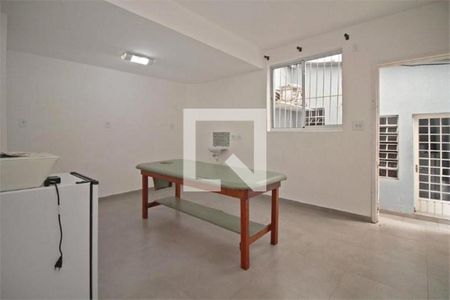 Casa à venda com 3 quartos, 157m² em Campo Belo, São Paulo