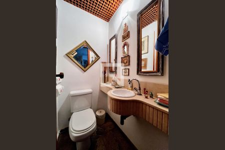 Lavabo de apartamento à venda com 3 quartos, 184m² em Centro, Campinas